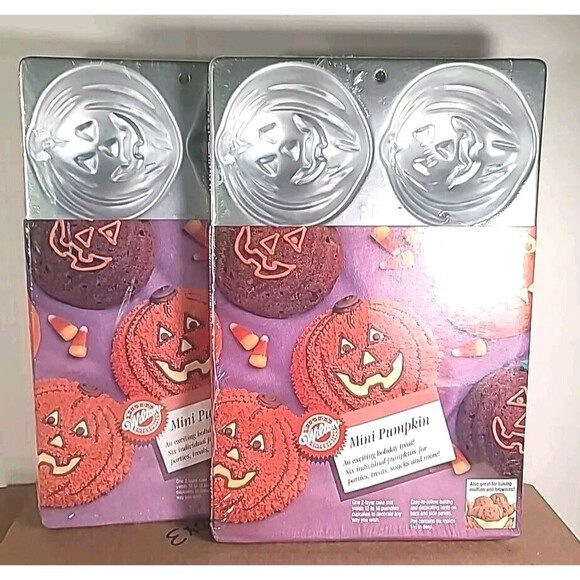 Factory Sealed Set Of 2 WILTON Vintage 1989 Mini Pumpkins Cake Pan Halloween - Picture 1 of 7